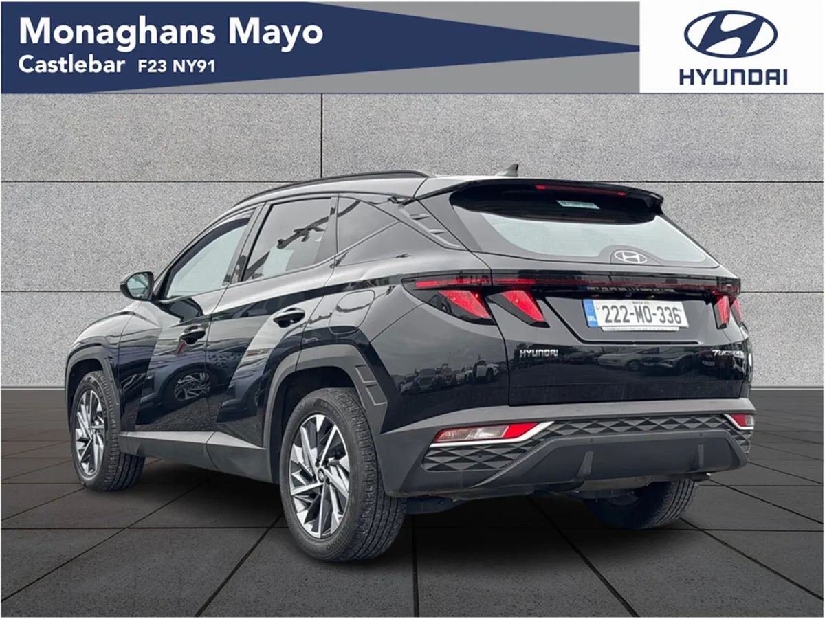 Hyundai Tucson EXECUTIVE DIESEL 5DR - Image 3