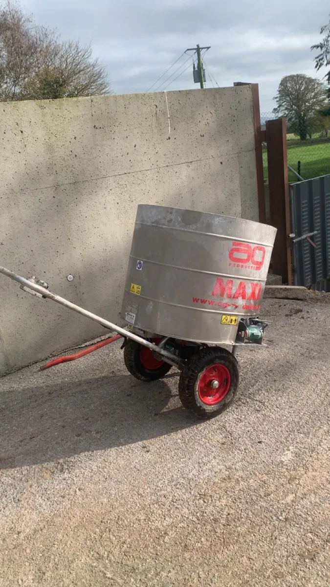 Cubicle lime spreader - Image 2