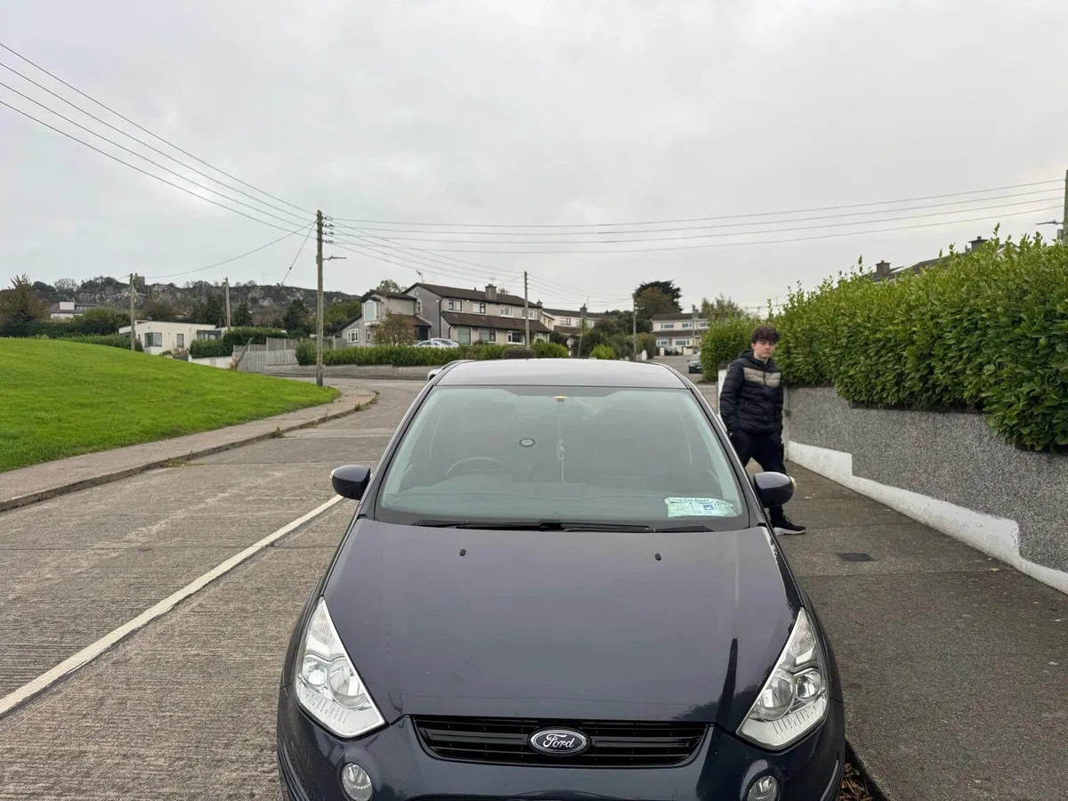 Car - Image 2
