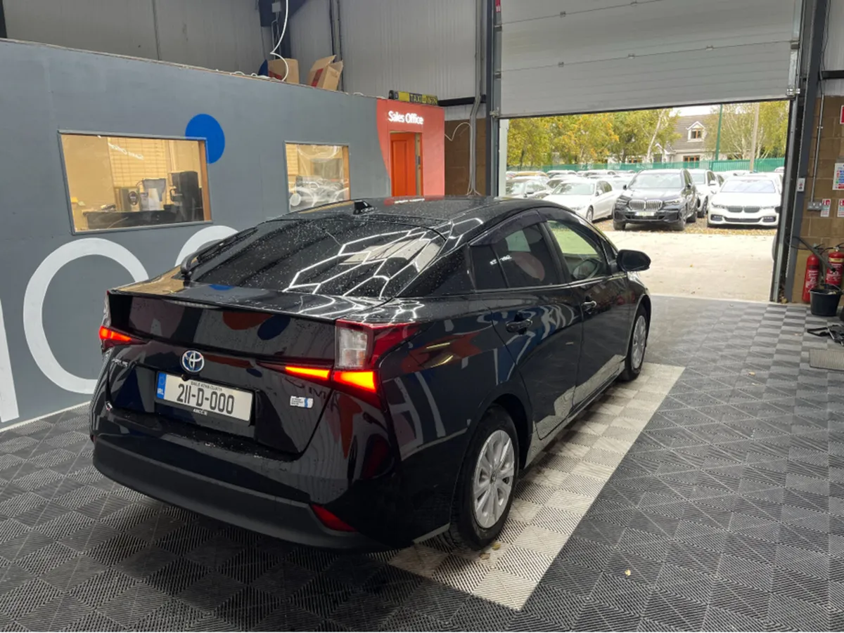Toyota Prius €20950! 2021 TOYOTA PRIUS 1.8L HYBRID - Image 2