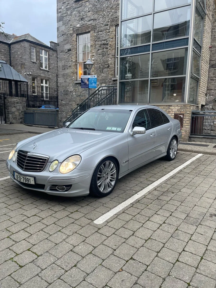 Mercedes E280 Cdi 3.0L ncted&taxed - Image 1