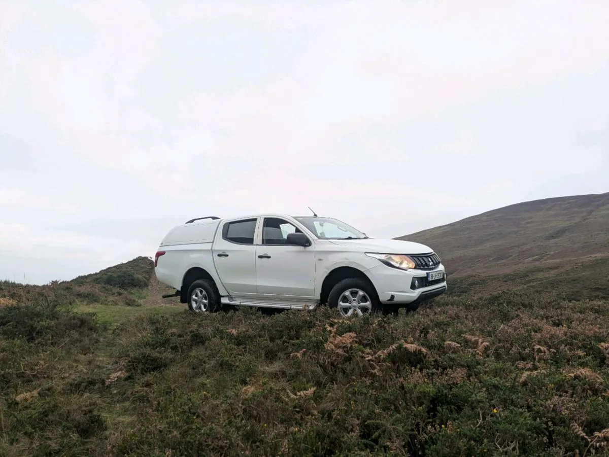 Mitsubishi l200 - Image 1