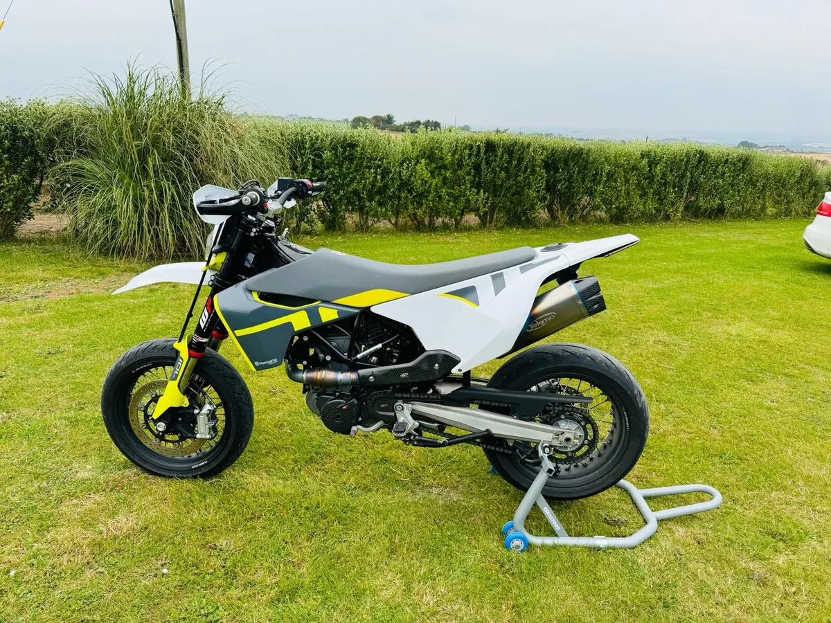 Husqvarna 701 Super Moto - Image 1