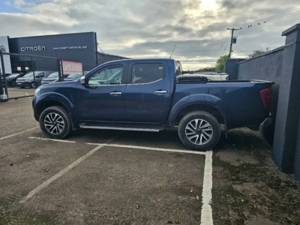 Nissan Navara NEW 2.3 DSL SVE Double CAB 190 4DR - Image 3