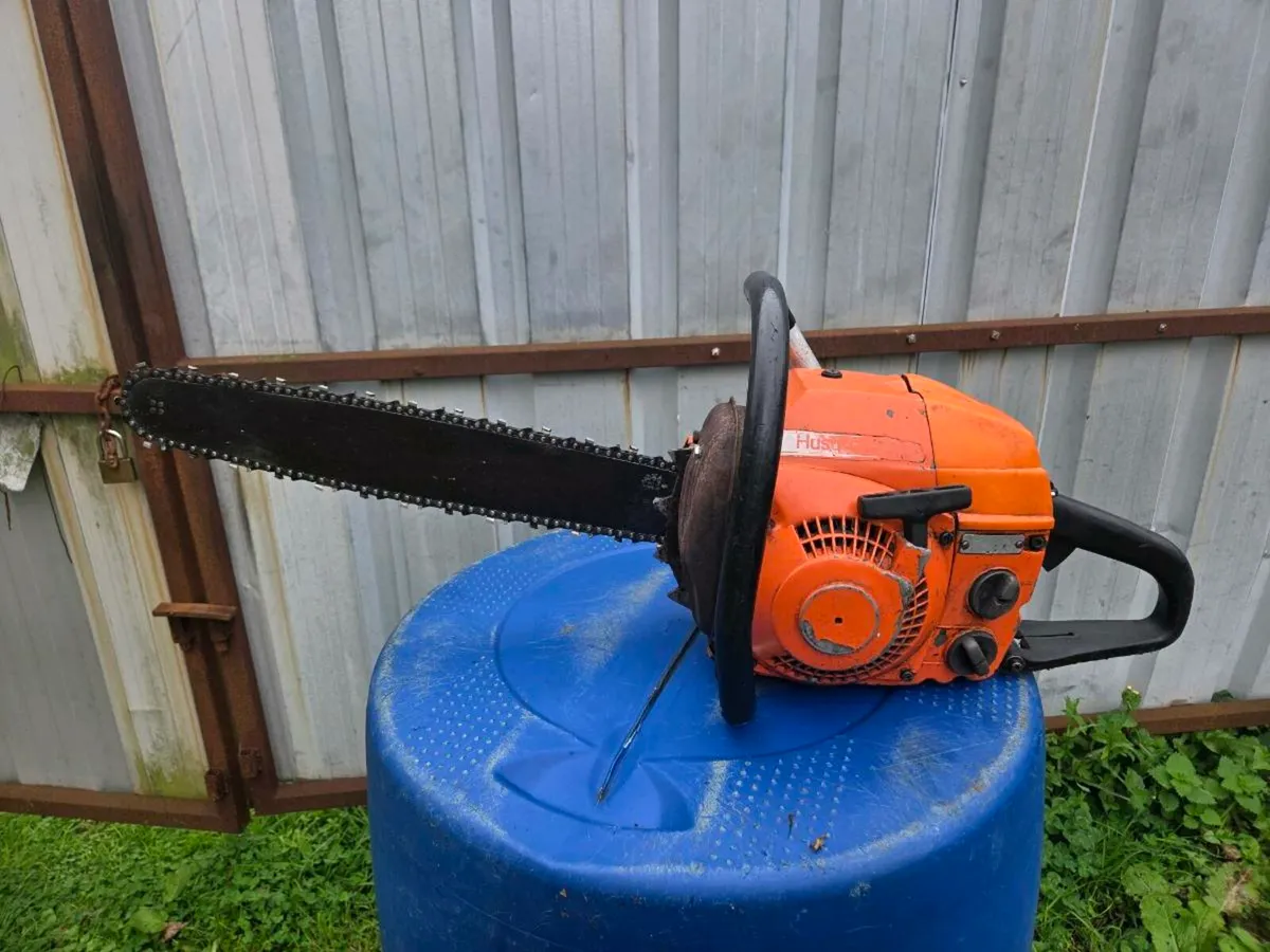 Husqvarna 65 chainsaw - Image 1