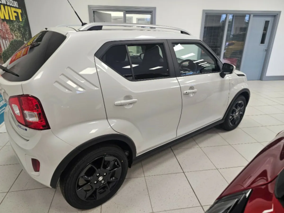 Suzuki Ignis AUTOMATIC 1.2 - Image 2
