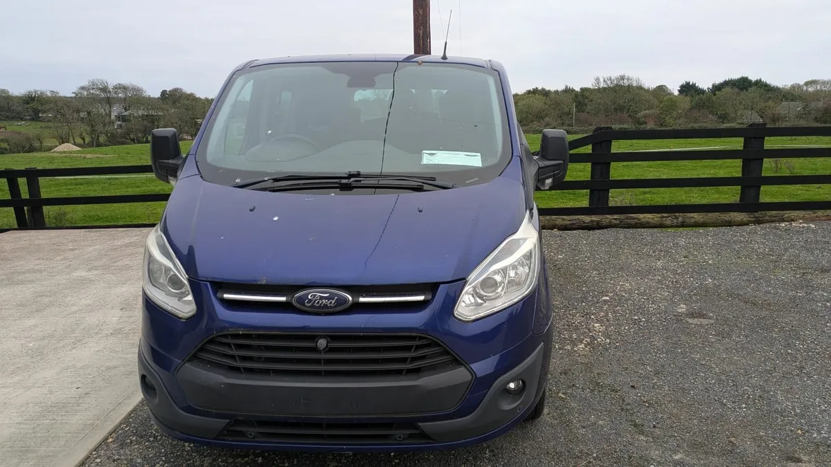Ford Transit 9 seater minibus for breaking - Image 2