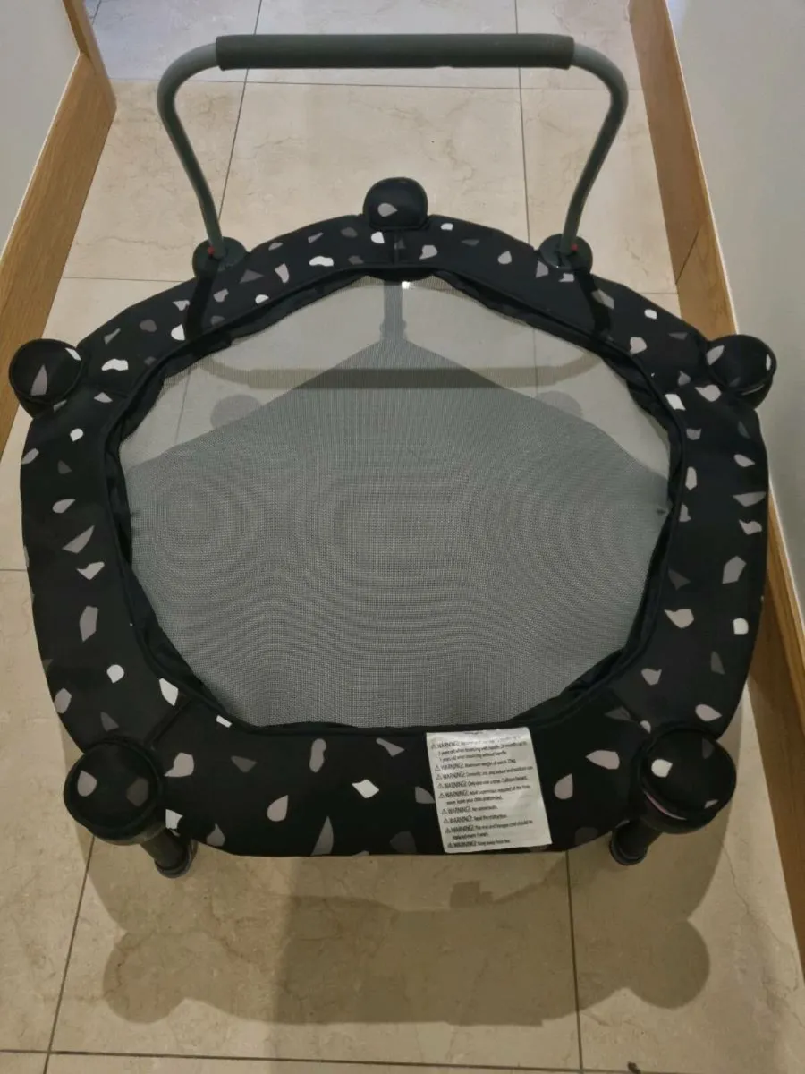 Trampoline and ball pit (3 in 1) - Image 1