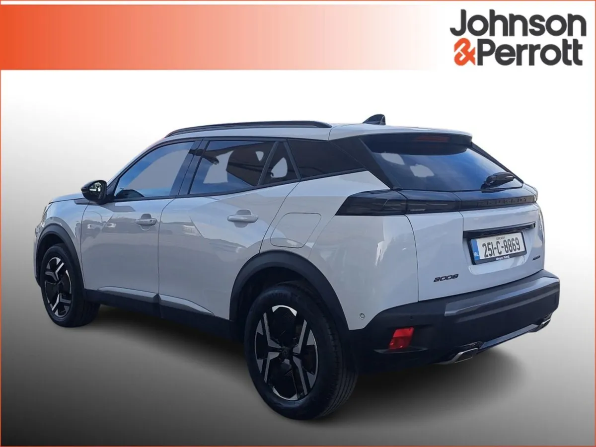 Peugeot 2008 Hybrid 145BHP E-dcs6 Allure - Image 3