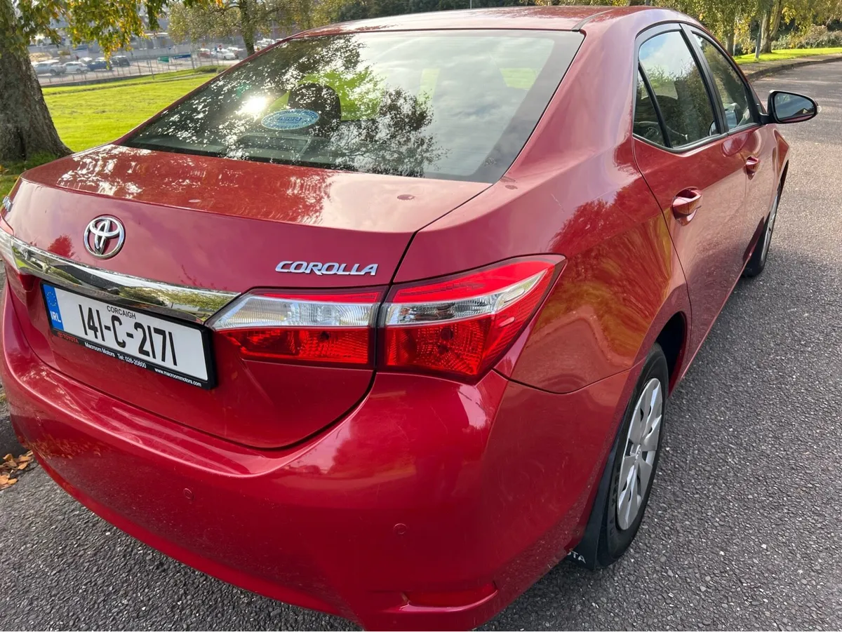 Toyota Corolla - Image 3