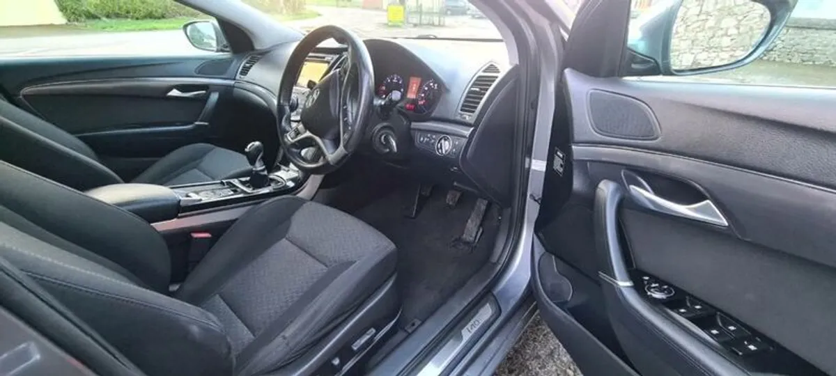 2012 Hyundai i40 - Image 2