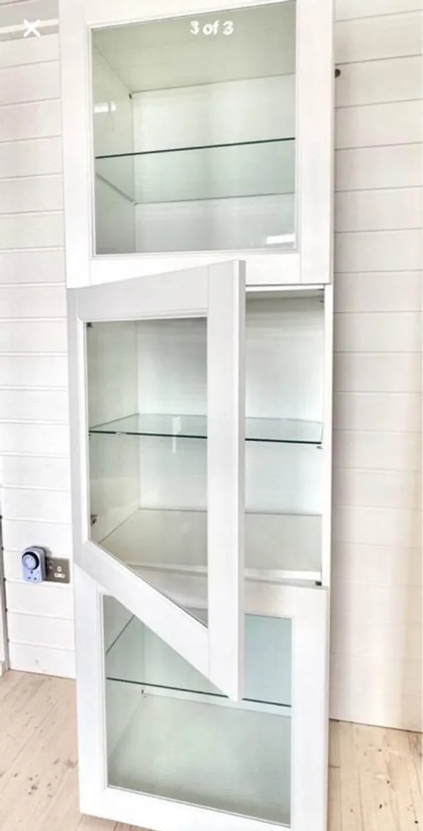 Tall White Display Unit - Image 3