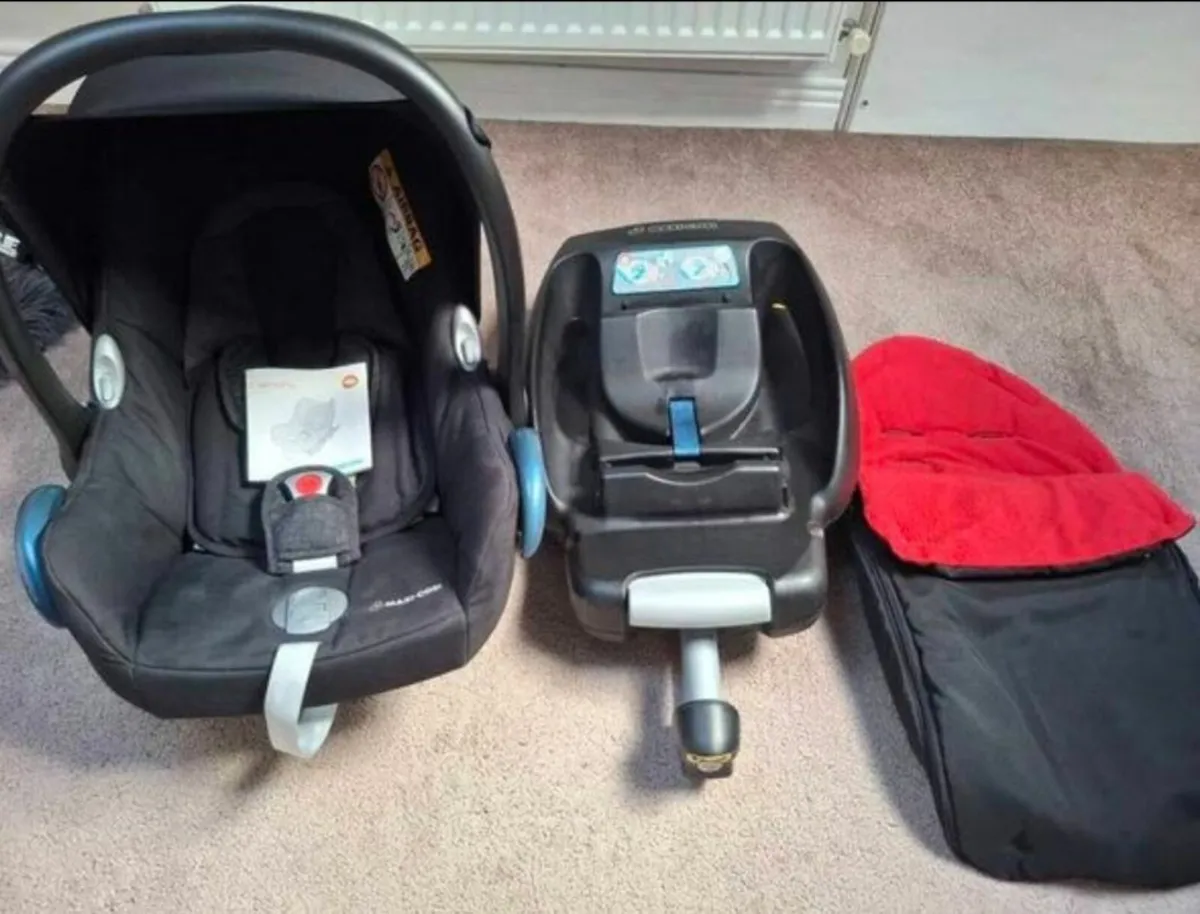 Maxi Cosi Cabriofix Nomad Black Group 0+ - Image 2