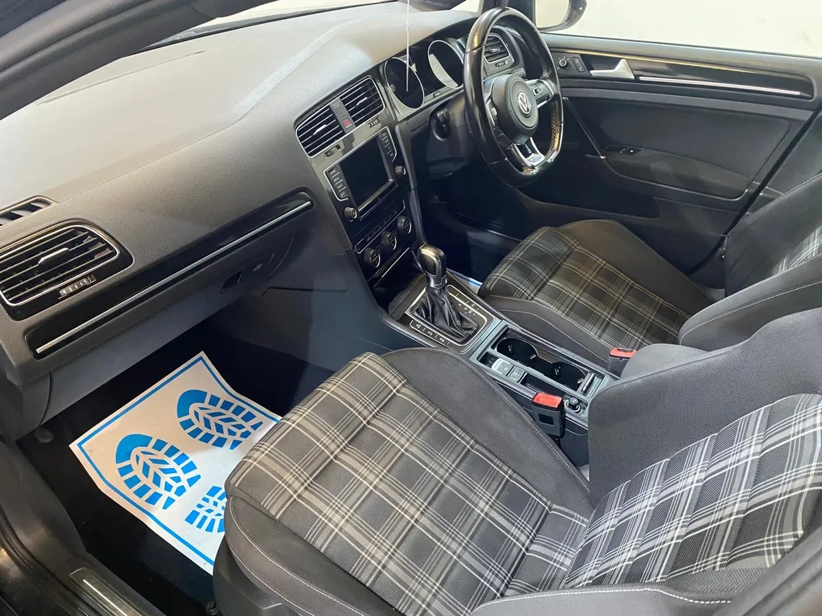 Volkswagen Golf 2016 - Image 4