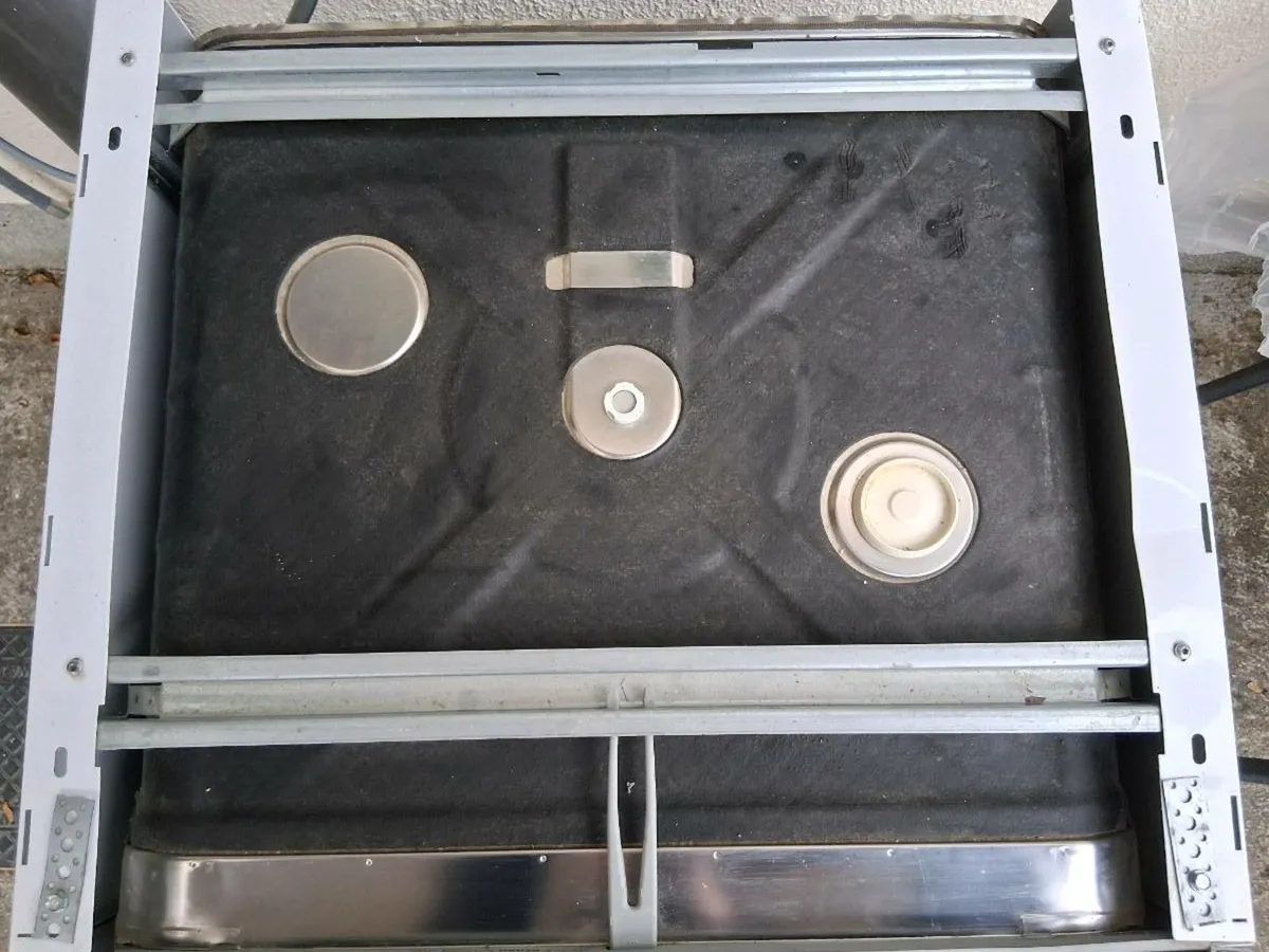 Philips Whirlpool Integrated Dishwasher - Image 3