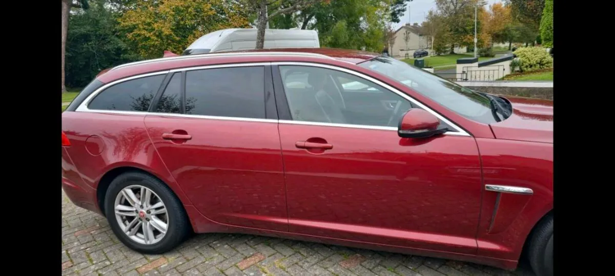 Jaguar XF - Image 1