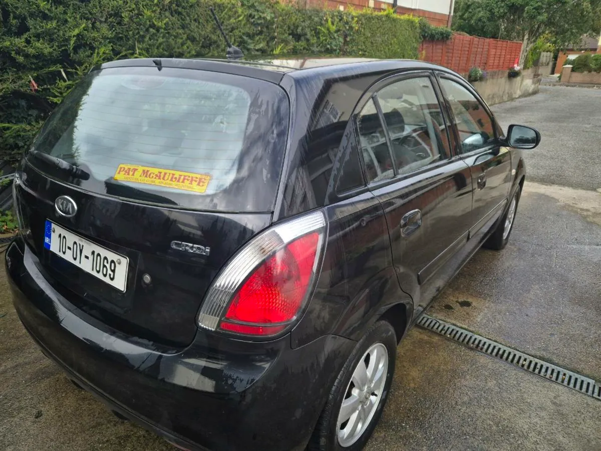 Kia rio nct aug 2026 tax only 72k miles - Image 3