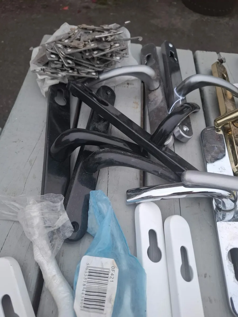 Windows &Door handles for sale ... - Image 4