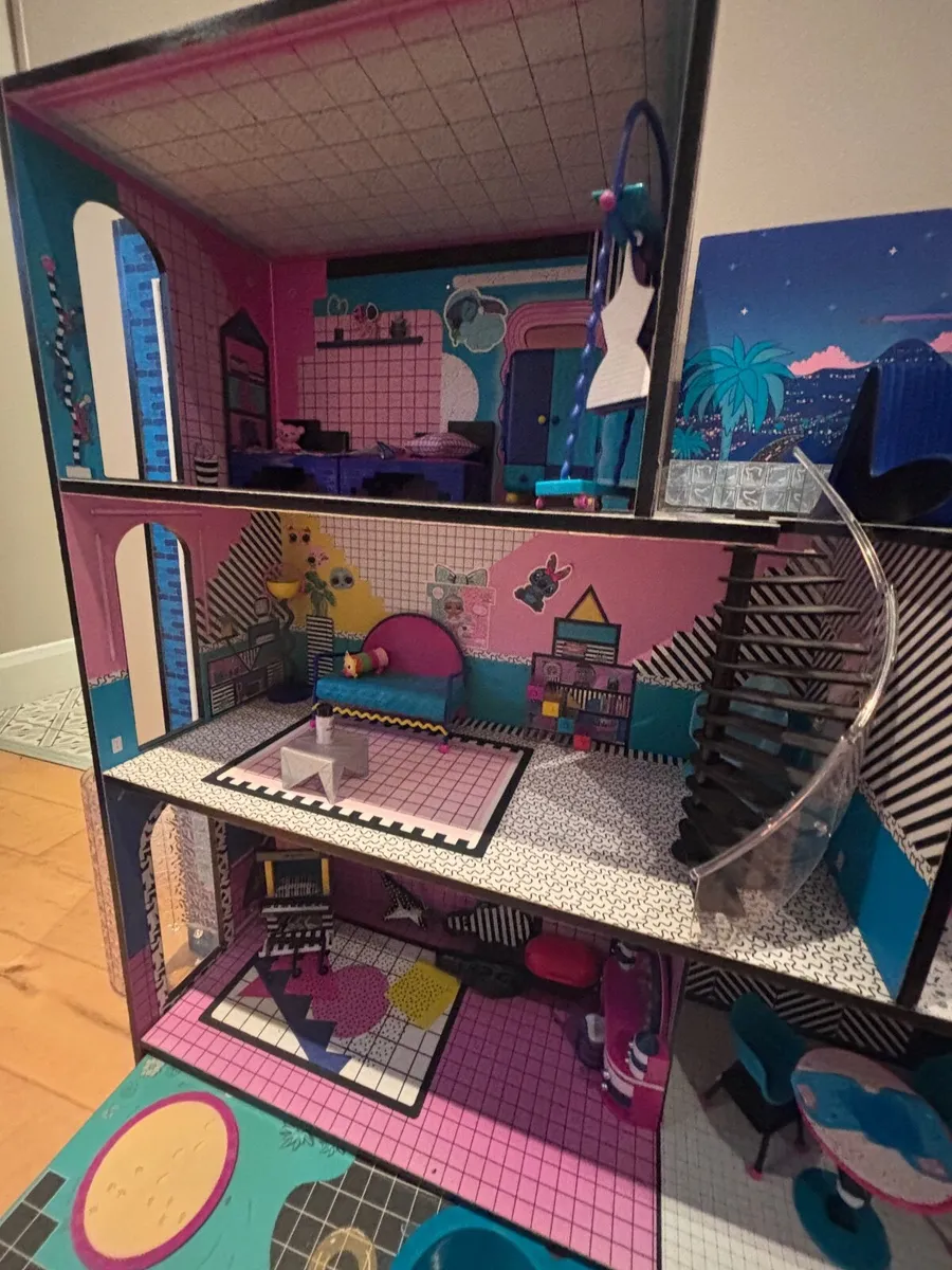 LOL doll house - Image 3