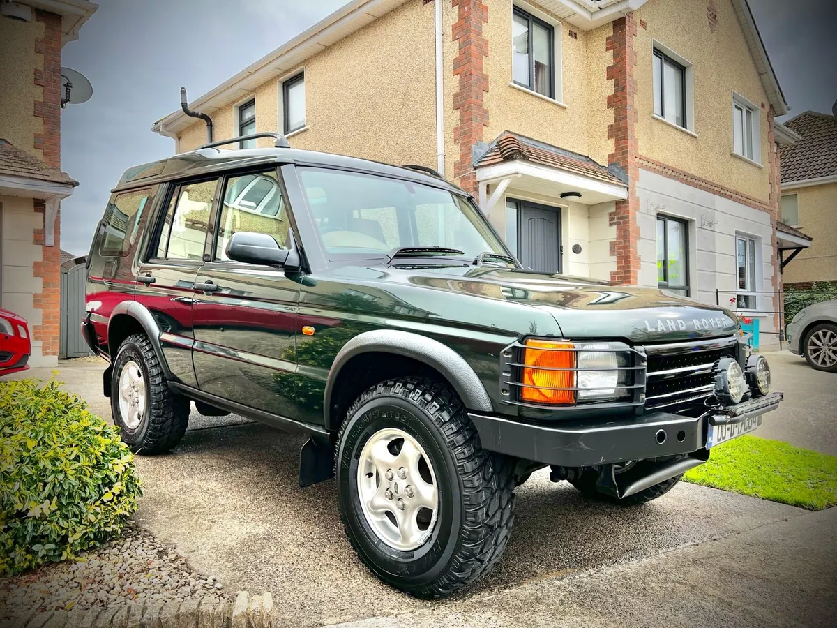 Discovery 2 high spec crewcab 8500.- - Image 1