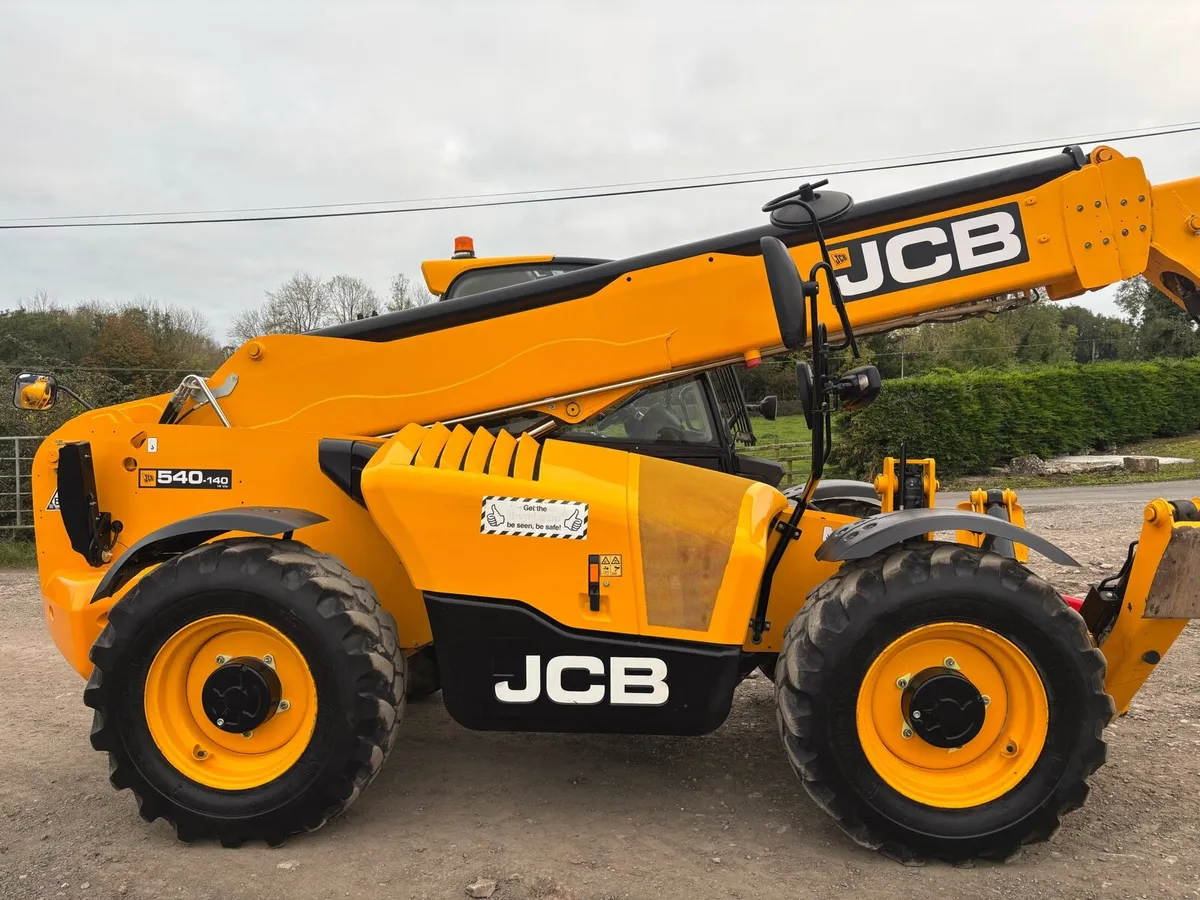JCB 540-140 Telescopic Forklift - Image 3