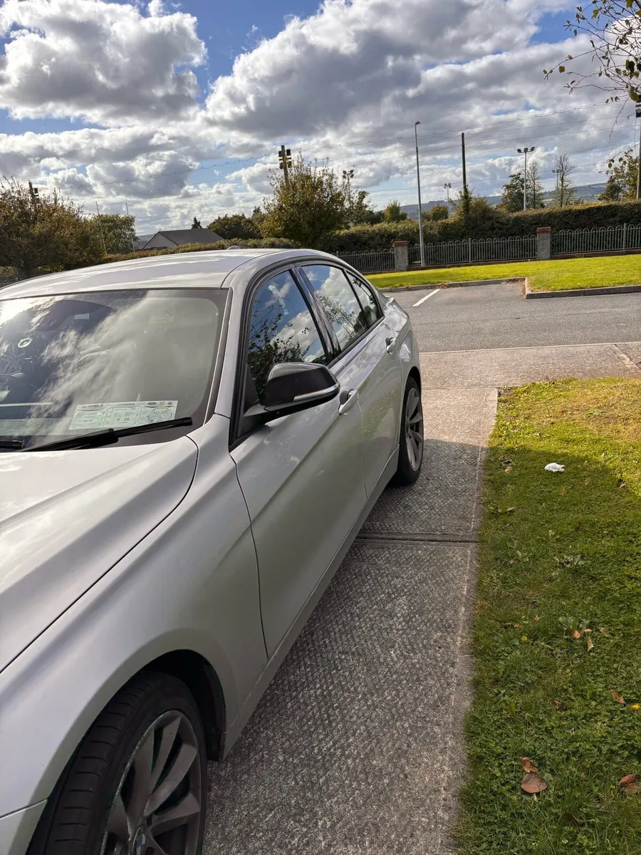 BMW 318 auto - Image 3