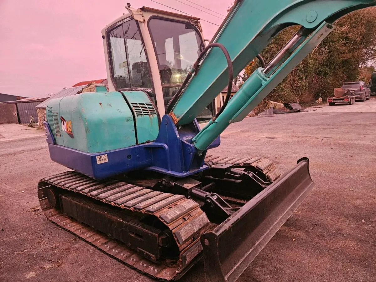 IHI 6 ton digger - Image 3