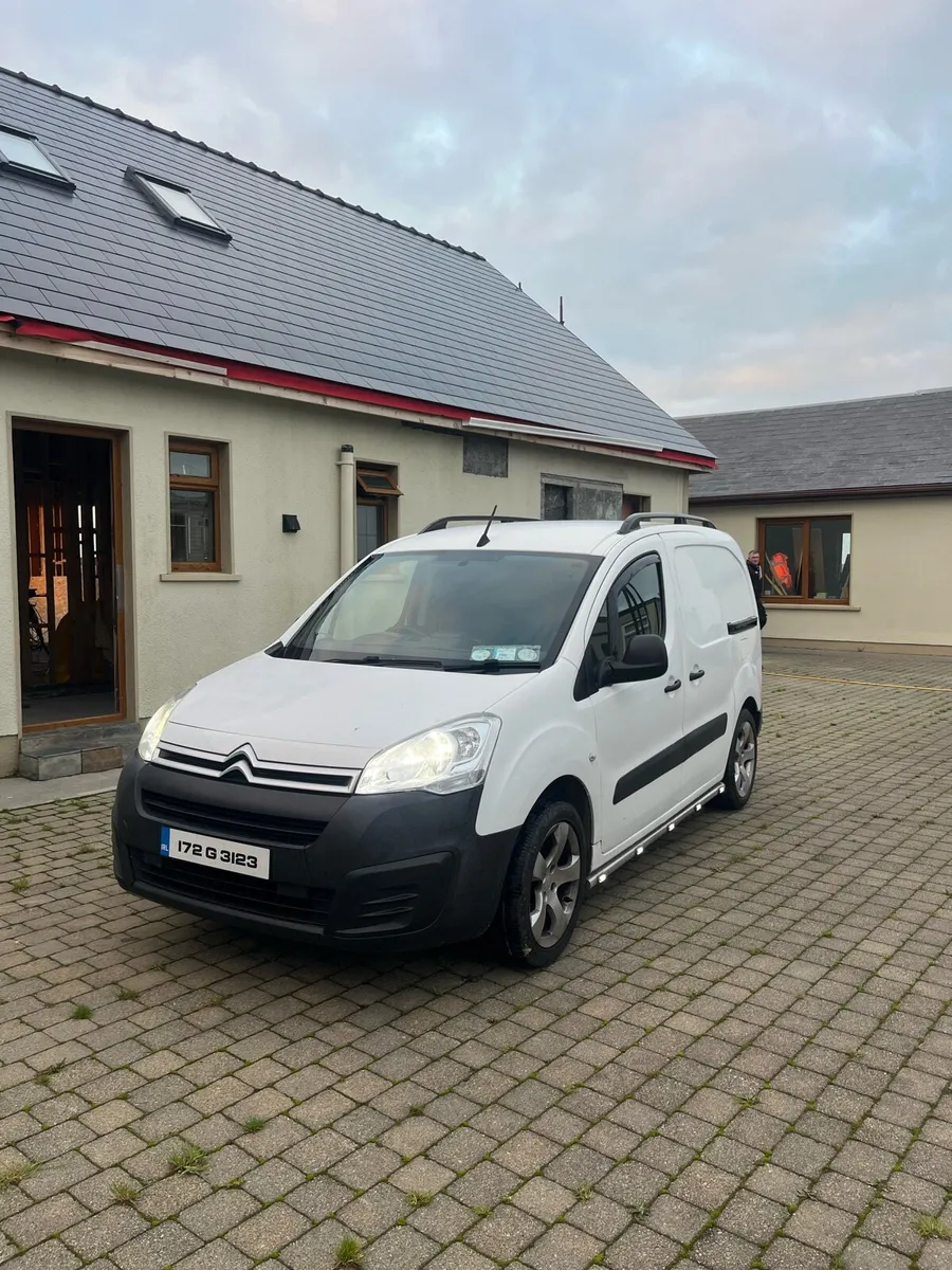2017 Citroen Berlingo - Image 3