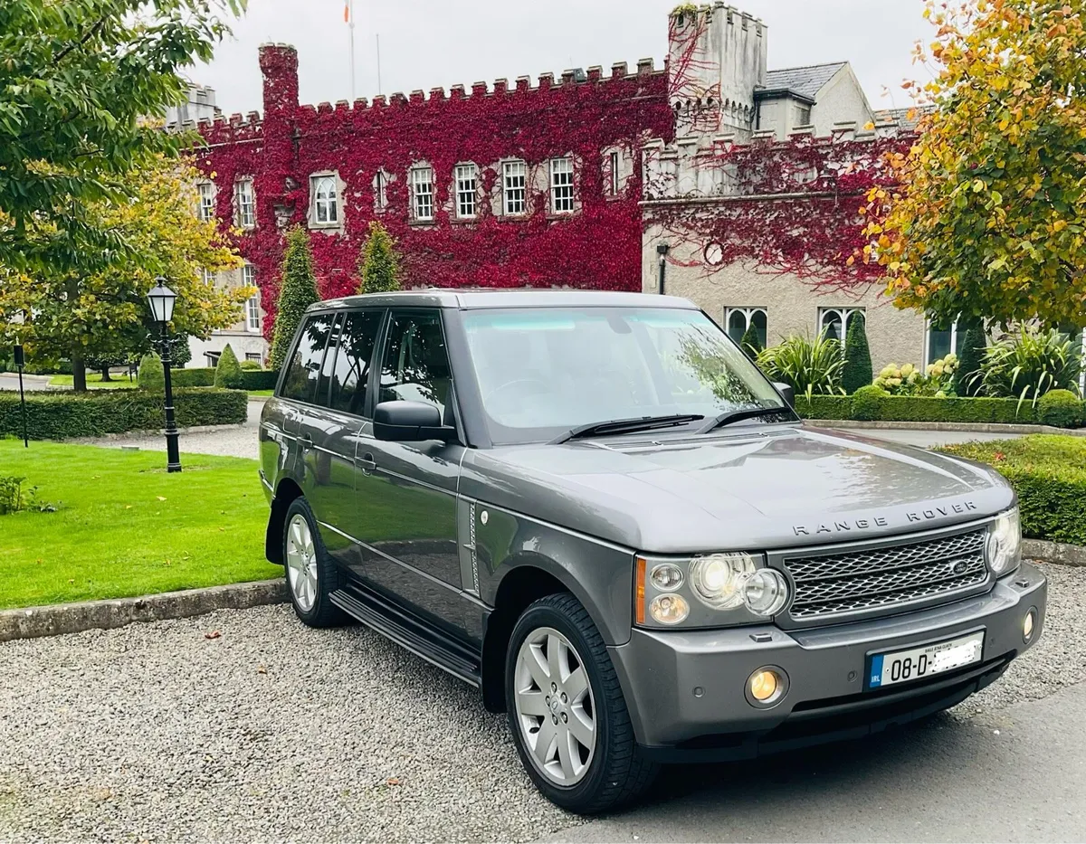 Range Rover L322 “One Owner from new” - Image 1