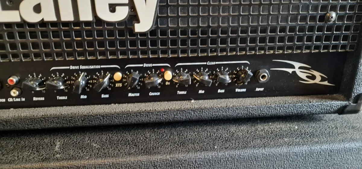 Laney LX120RH Amp Head with Matching LX412 Cabinet - Image 4