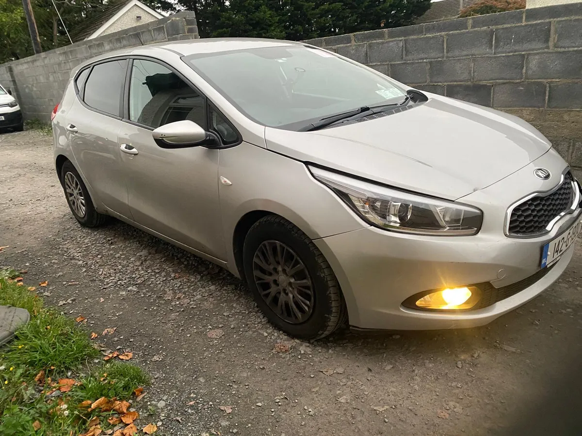 14 Kia Ceed 1.6 diesel - Image 4