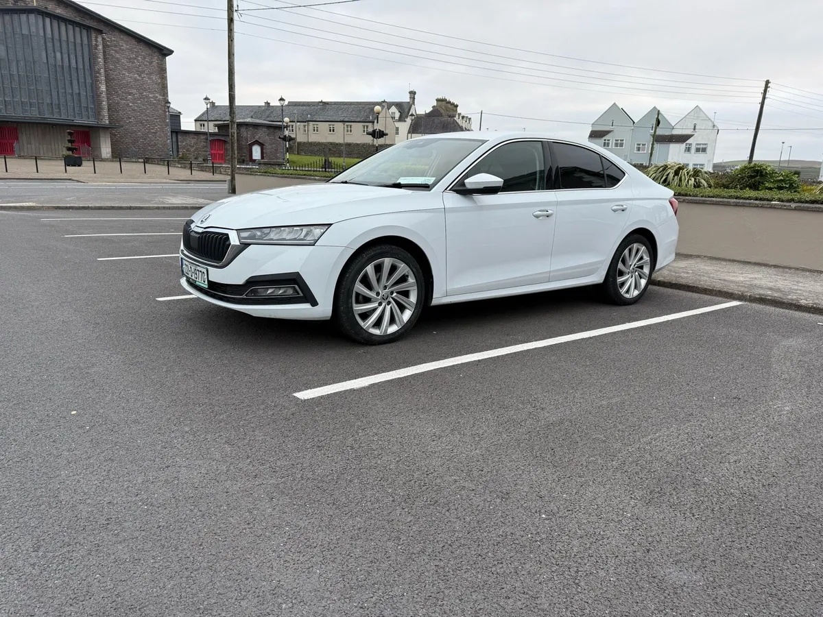 Skoda Octavia 2022 2.0 115 hp 14700€ - Image 3