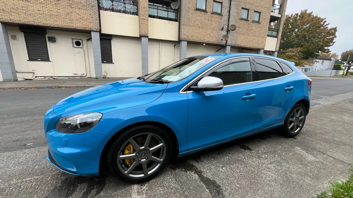 Volvo v40 D3 - Image 3