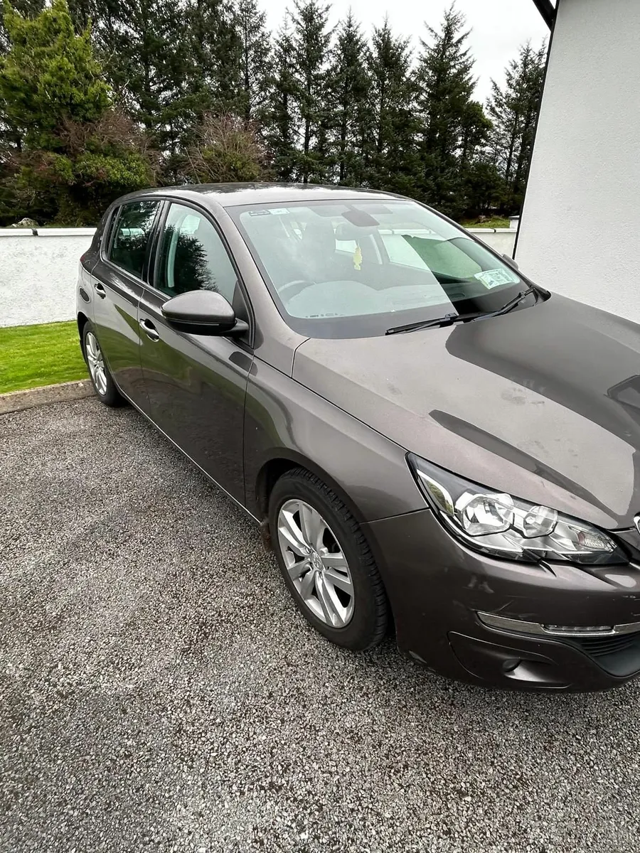 Peugeot 308 2015 - Image 4
