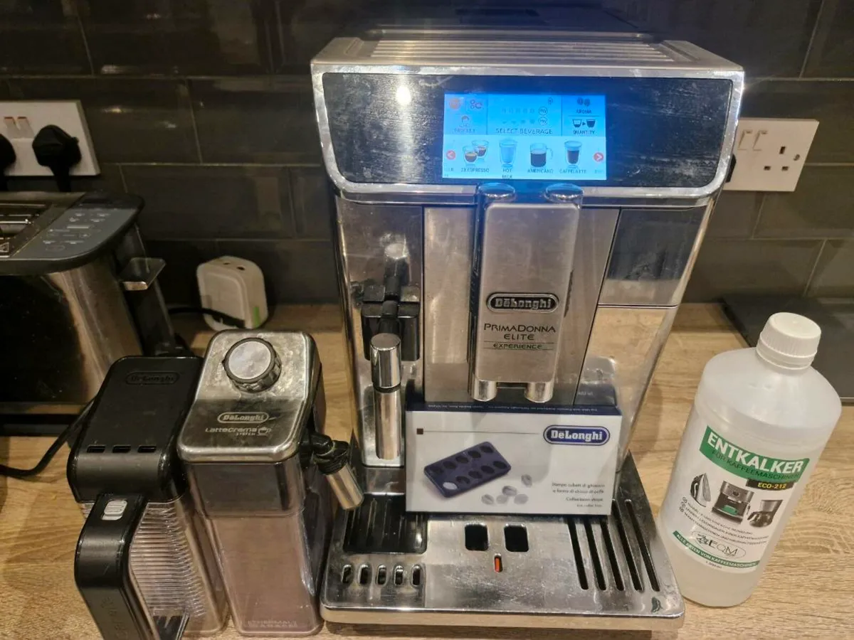 Delonghi PrimaDona Elite Experience - Image 1
