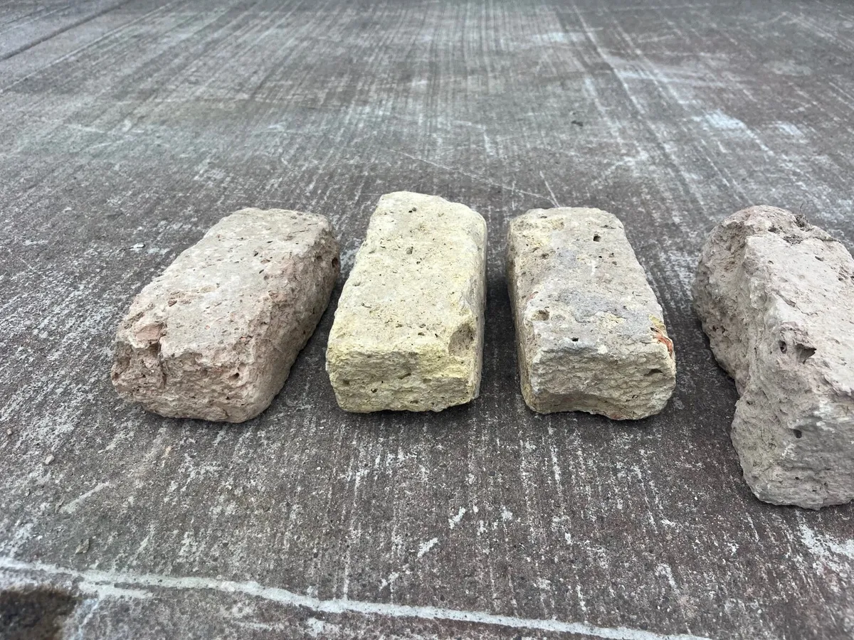 Reclaimed Victorian bricks handmade - Image 3