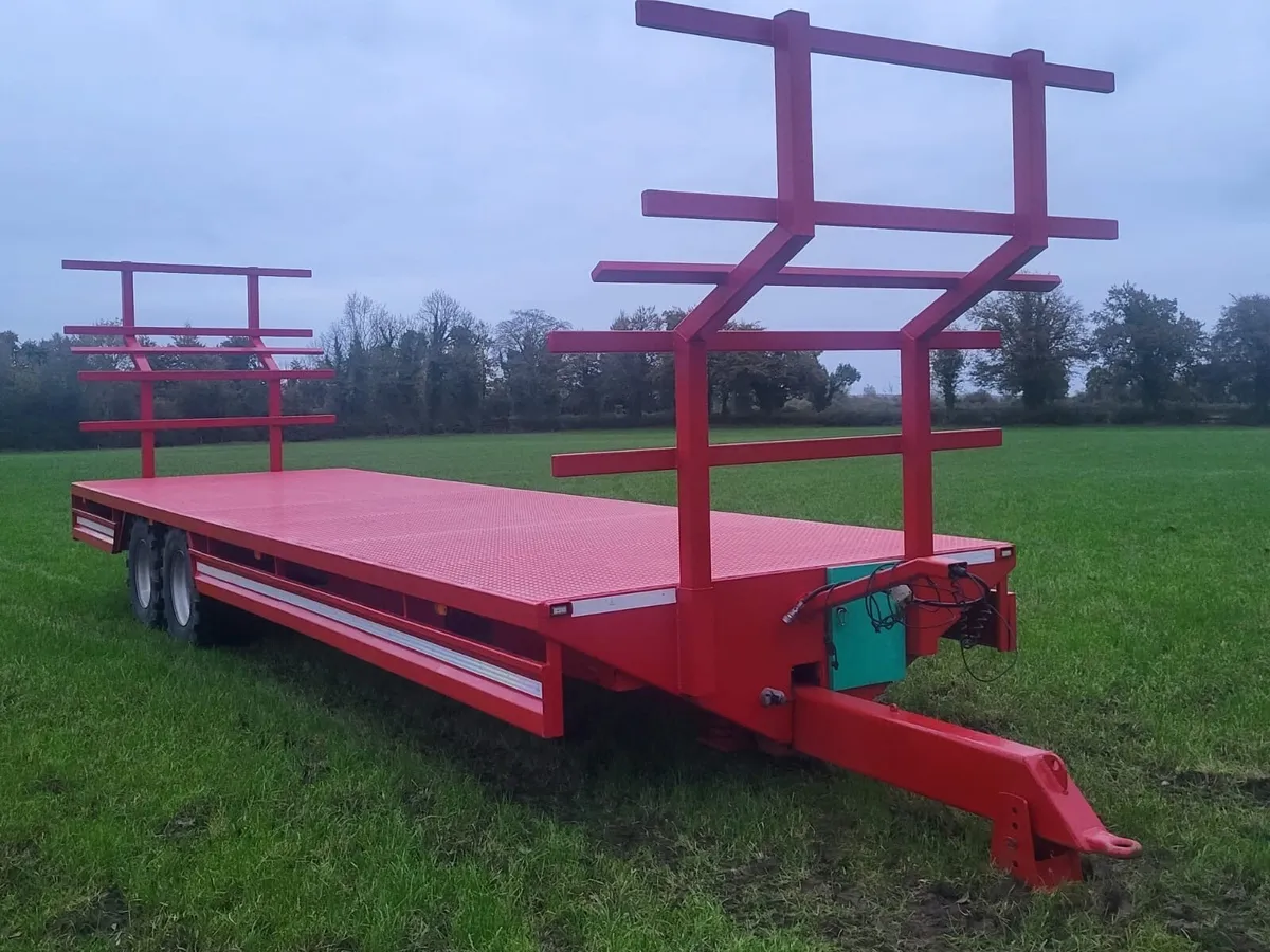 27’ Bale Trailer - Image 2