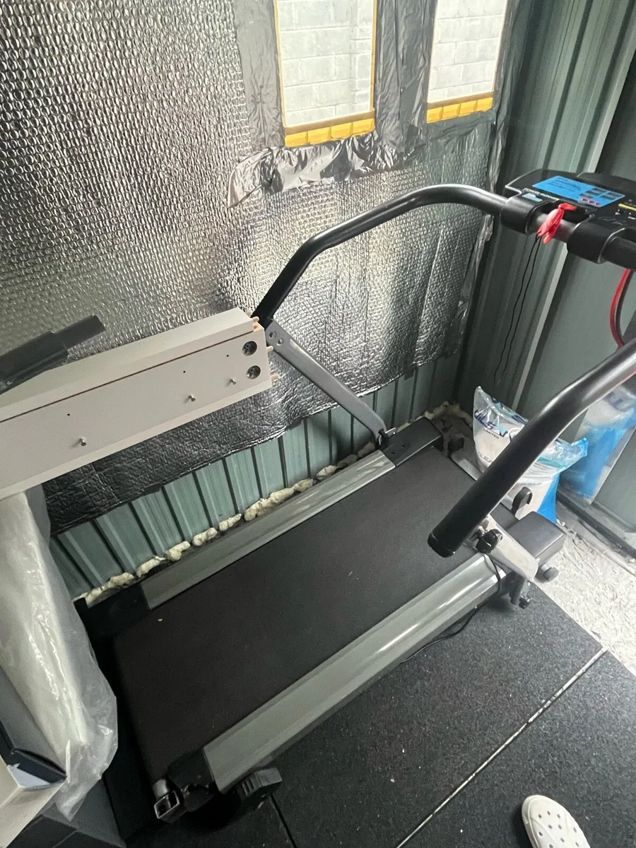 Treadmill - Image 1