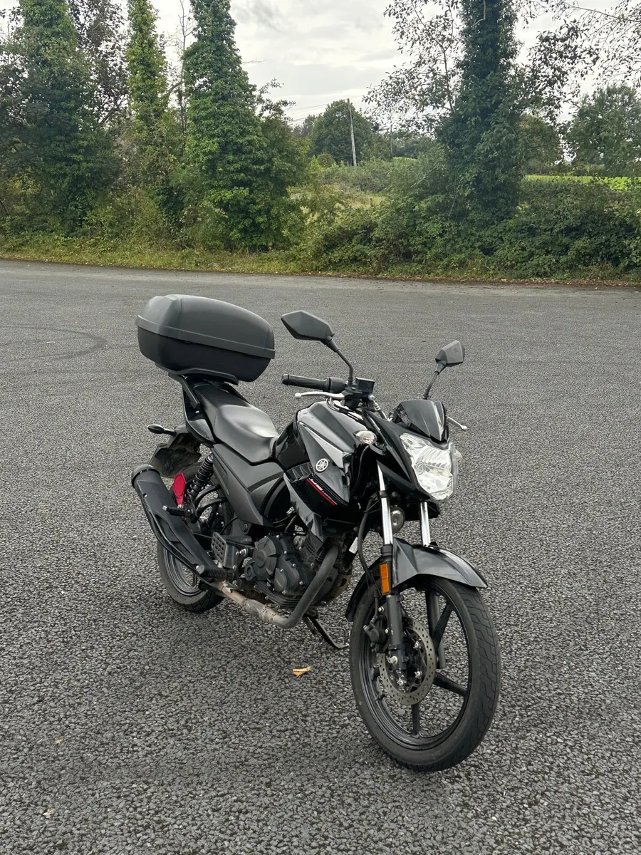 Yamaha YS125 - Image 1