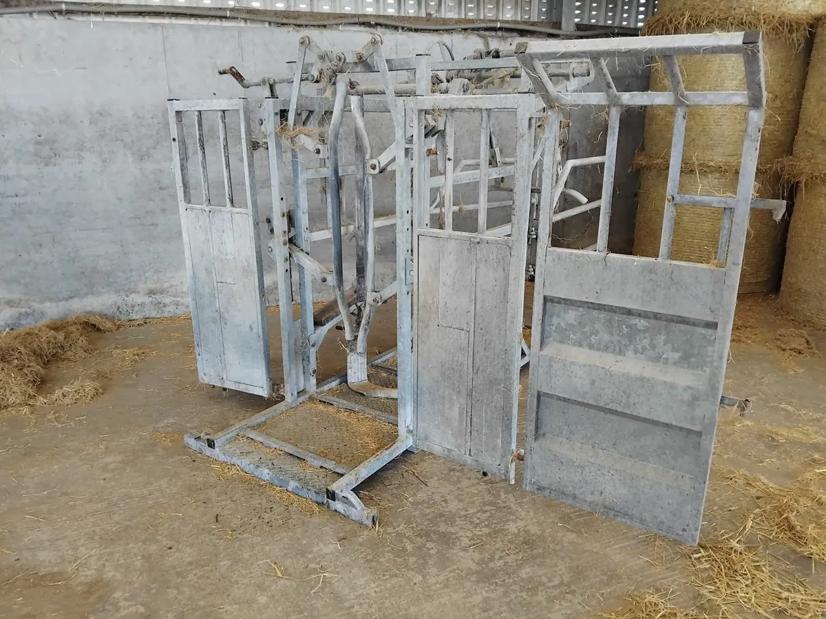 Farming machinery - Image 4