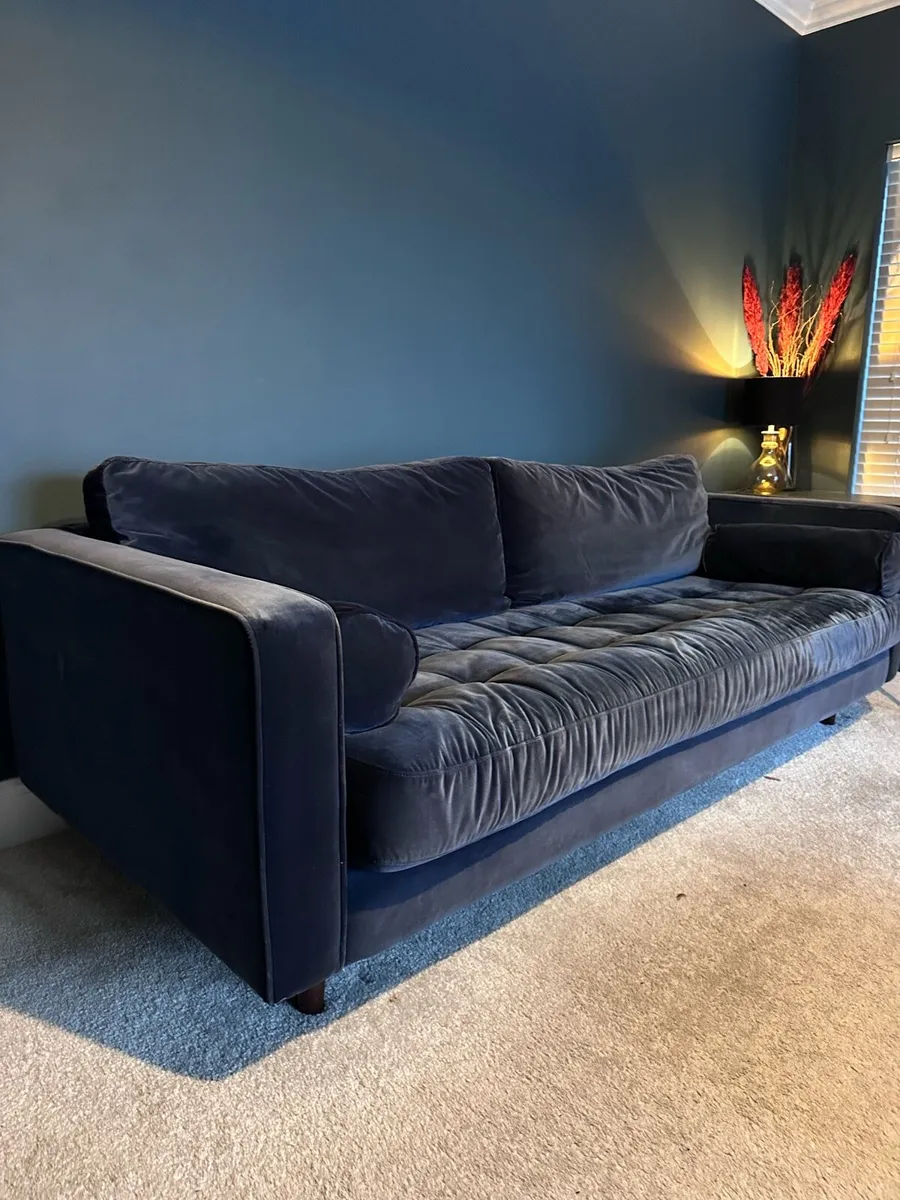 Velvet sofas (2) and ottoman - Image 3