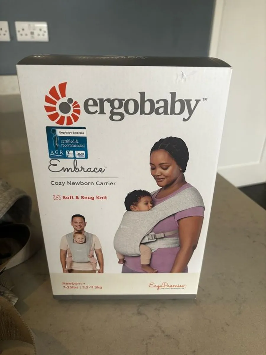 Ergobaby Embrace baby carrier. Soft grey. - Image 2