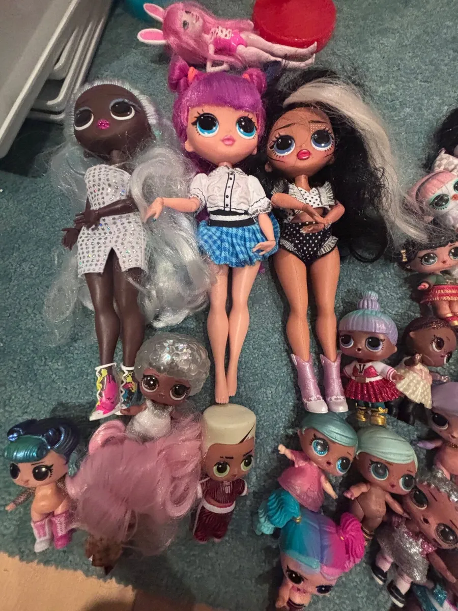 LOL dolls and accessories - Image 3