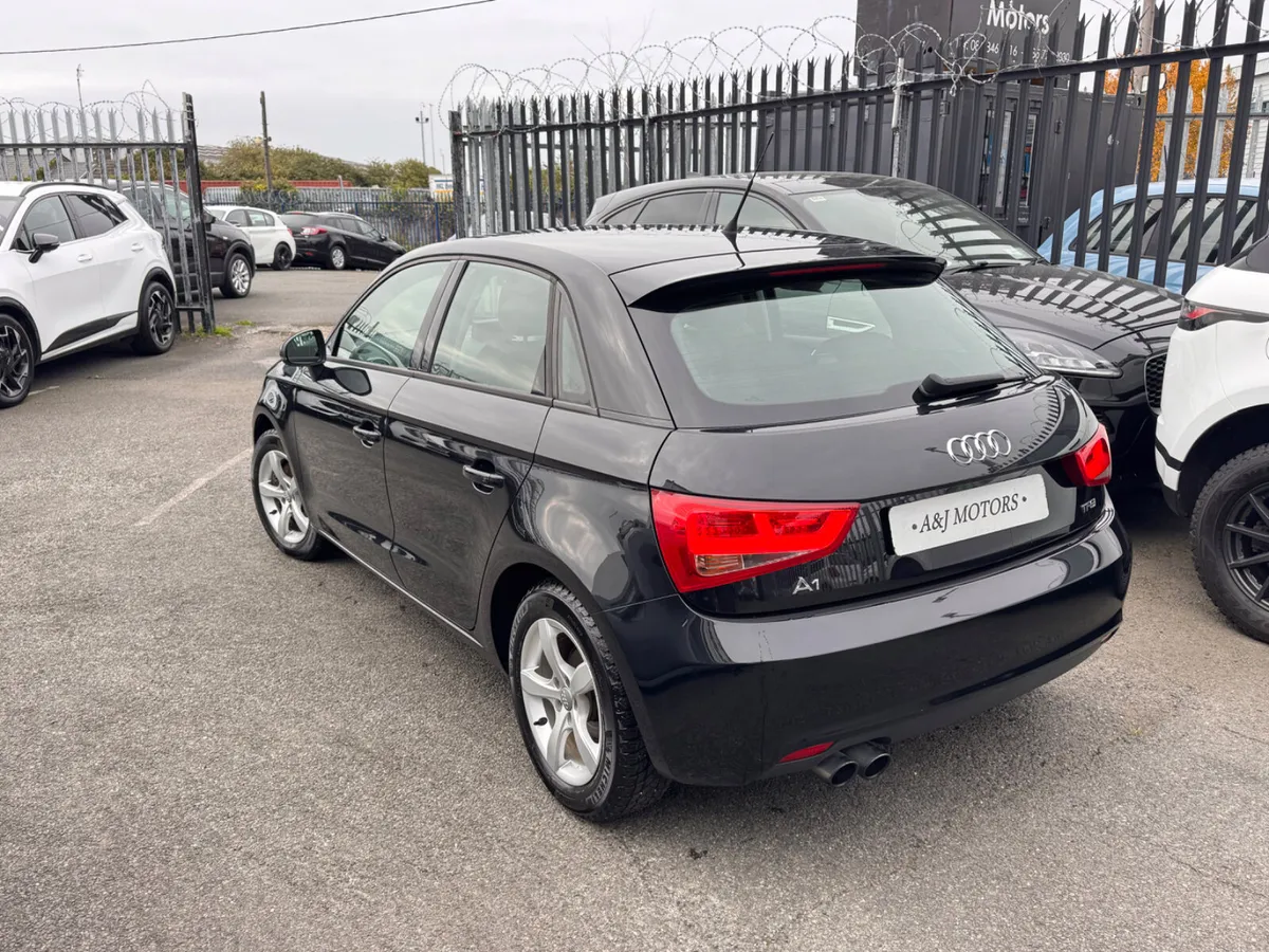 13 AUDI A1 1.4 Petrol Automatic - Image 4