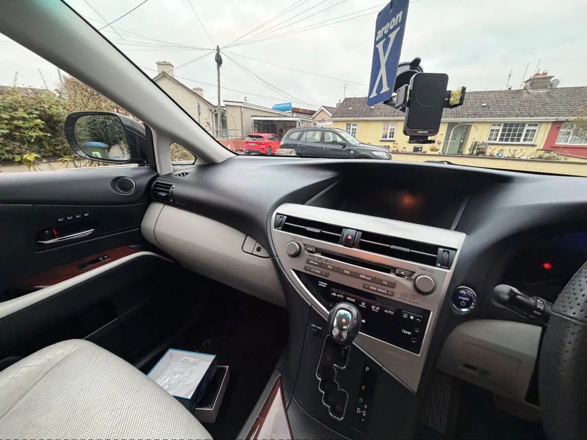 Lexus RX 2010 - Image 4