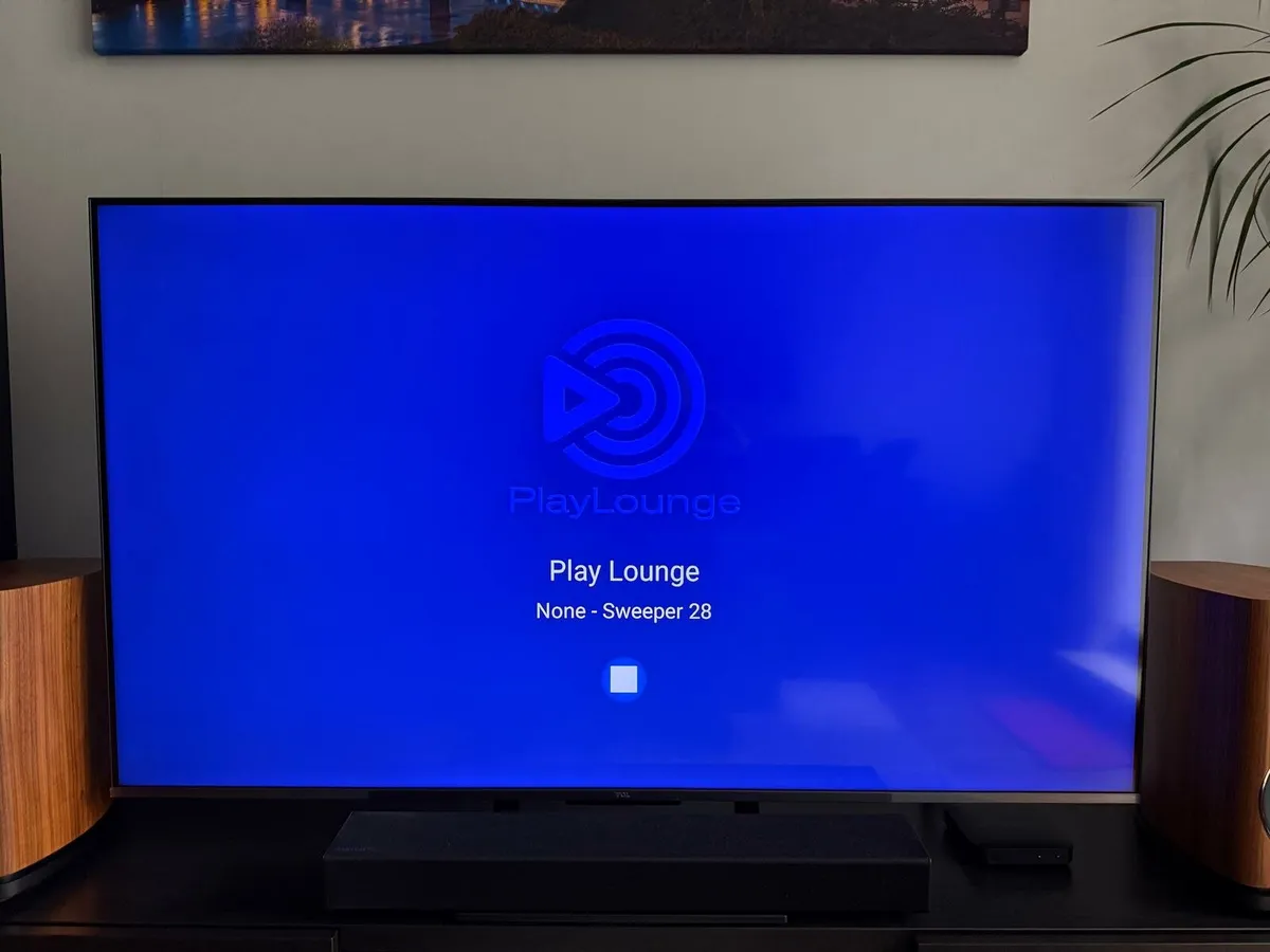 TCL TV 55" QLED model 55C735K - Image 2