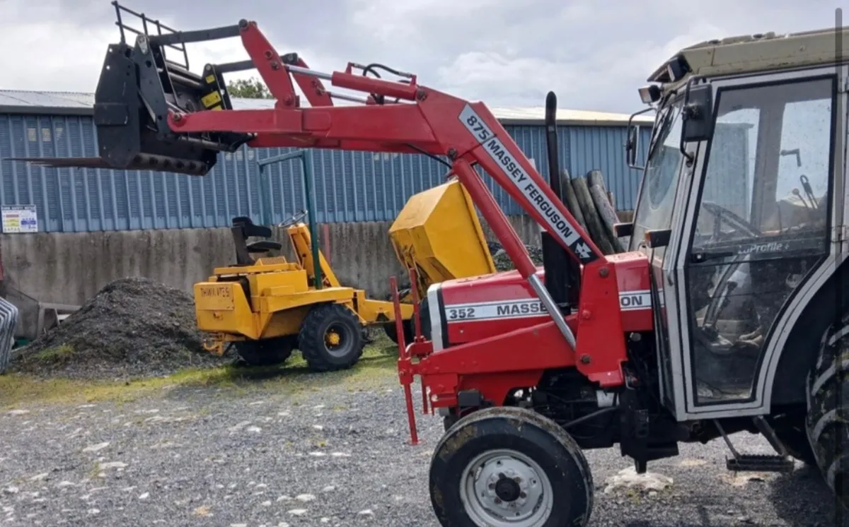 Massey Ferguson 875 loader - Image 3