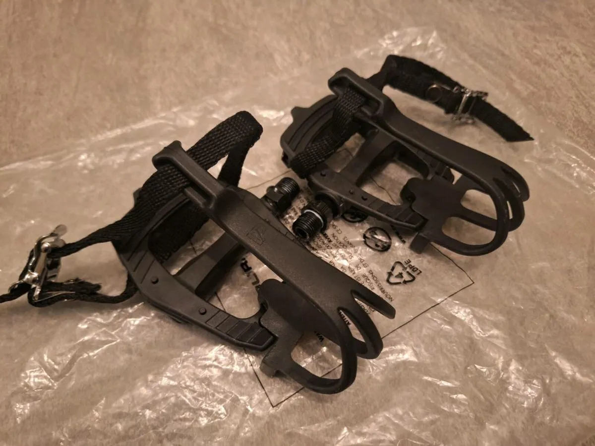 Toe Clip Pedals with Straps - Image 2