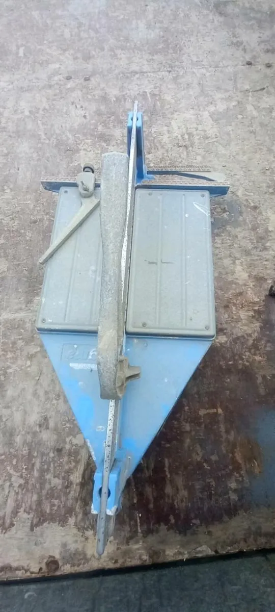 Tile cutter - Image 3