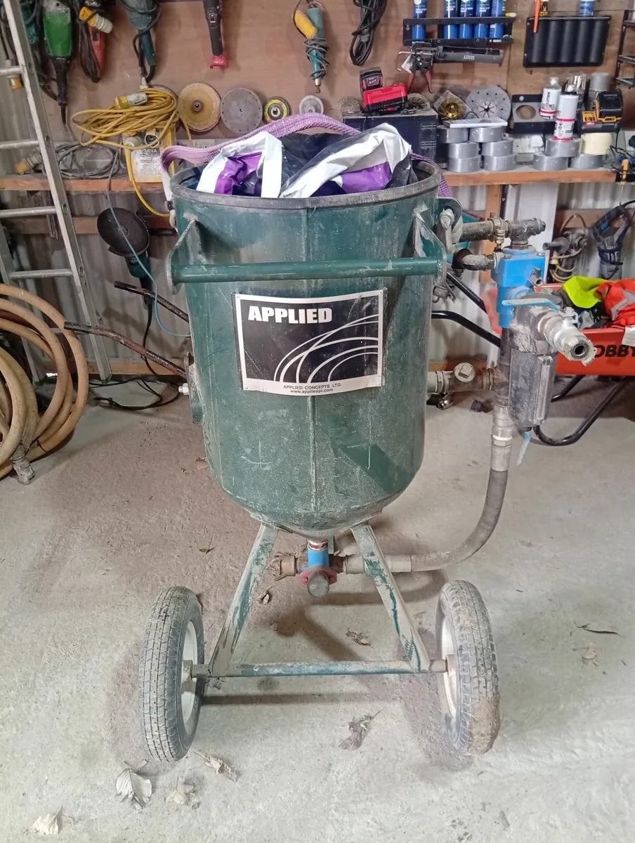Sandblasting - Image 1
